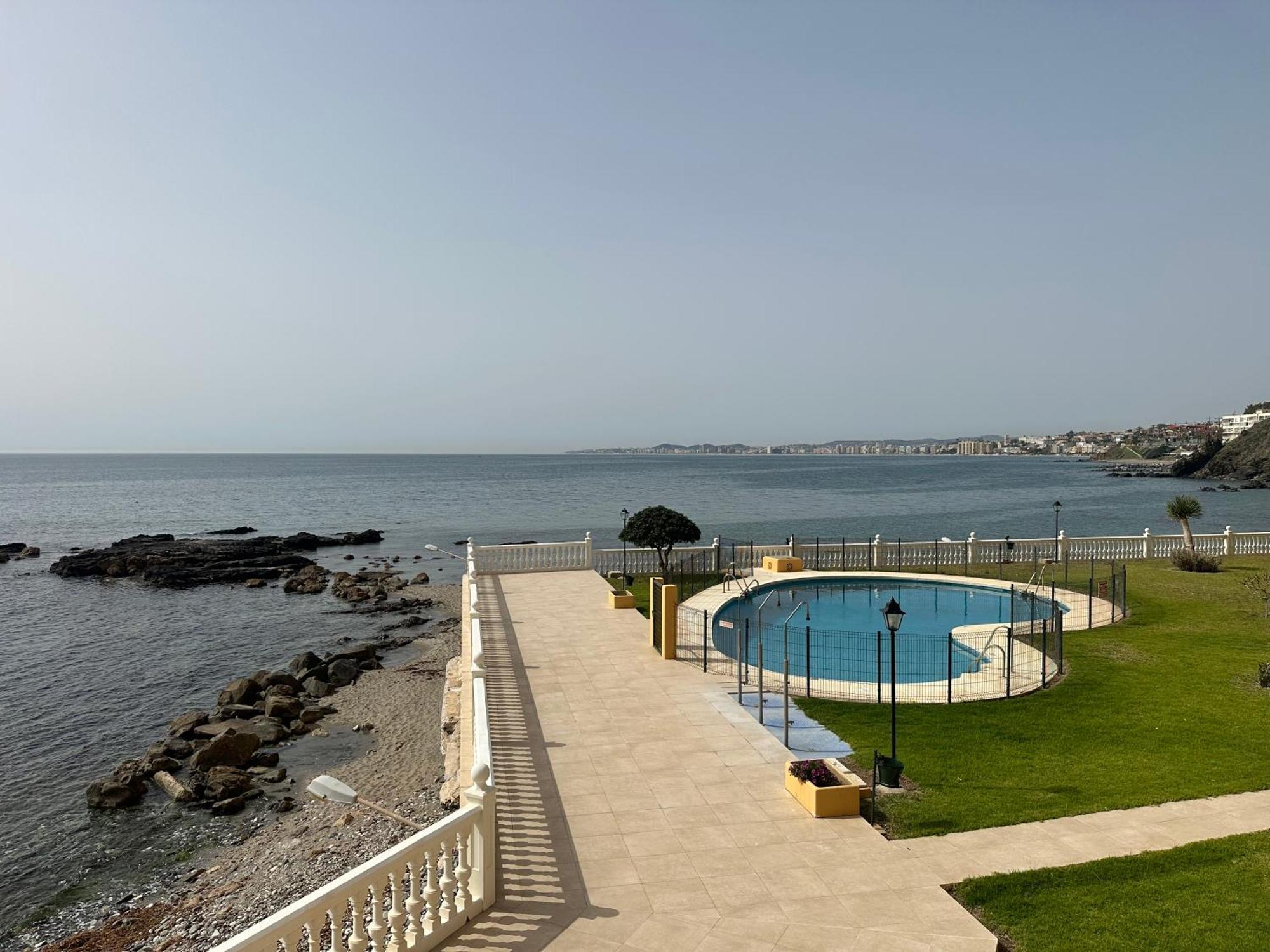 La Perla Beach ベナルマデナ エクステリア 写真